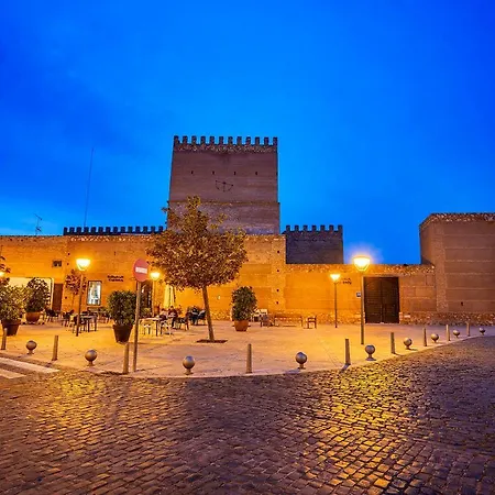 Castillo De Pilas Bonas 호텔